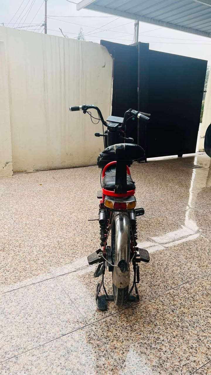 باسكل شحن الربيع
بطاريات جديدة 
اسويجات كاملة 6
شاحنة 
موديل 2022 
السعر 250 الف 
العنوان ديالى المقدادية ناحية الوجيهية


**إذا كنت صاحب هذا الإعلان وتريد حذفه لأي سبب، رجاءا أرسل رسالة إلى الدعم الفني**