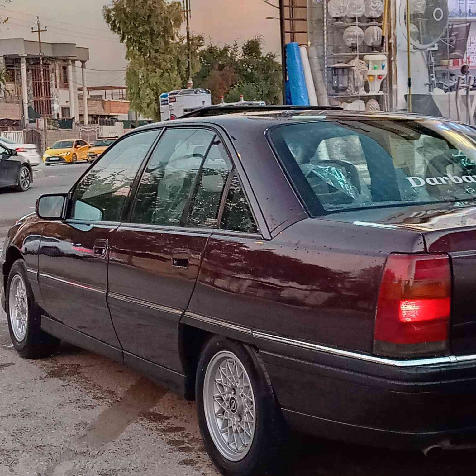 أوبل أوميكه 92كير عادي محرك 20رقم سليمانيه سنويه حد 27صبغ عام لجماليه رقم موبايل ***********
