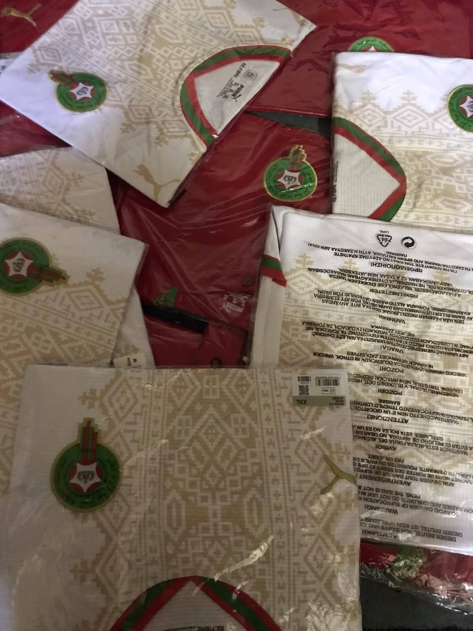 توني. لي طاي من M XXL تمن 70 درهم خدمة لمليحة 0640885033


**إذا كنت صاحب هذا الإعلان وتريد حذفه لأي سبب، رجاءا أرسل رسالة إلى الدعم الفني**