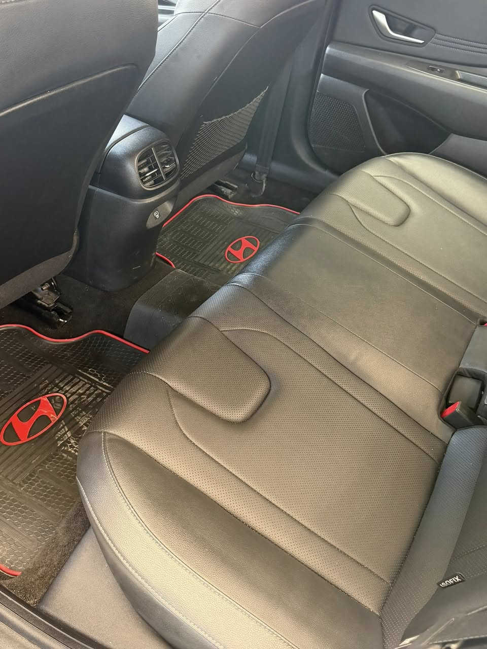 السلام عليكم للبيع النترا صيني 2024 ماشيه 22 الف كيلو بصمه سلايت جلد حساسات شاشه لون ابيض مرقم بغداد بيها رصعه وكم شخط مبينه بالصور السعر 14200 $ للاتصال *********** بغداد الوزيريه
