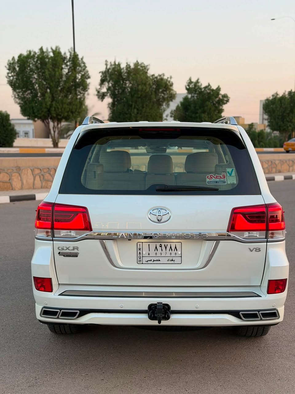 على بركة الله
لاند كروز 2020
رقم بغداد وتحويل مباشر 
ماشية 140 الف 
8V SAS باب اولل 
السياره مكفوله كفاله عامة عدا بارد تقريبآ شبر ونص بالباب مال سايق من جوه باقي السياره كفاله عامه 
8 ايرباك.   شاشات بلادي عدد 3 تشغيل عن بعد وباقي المواصفات المعروفة 
مكان السياره الرمادي
السعر 490 وبيها مجال
***********
