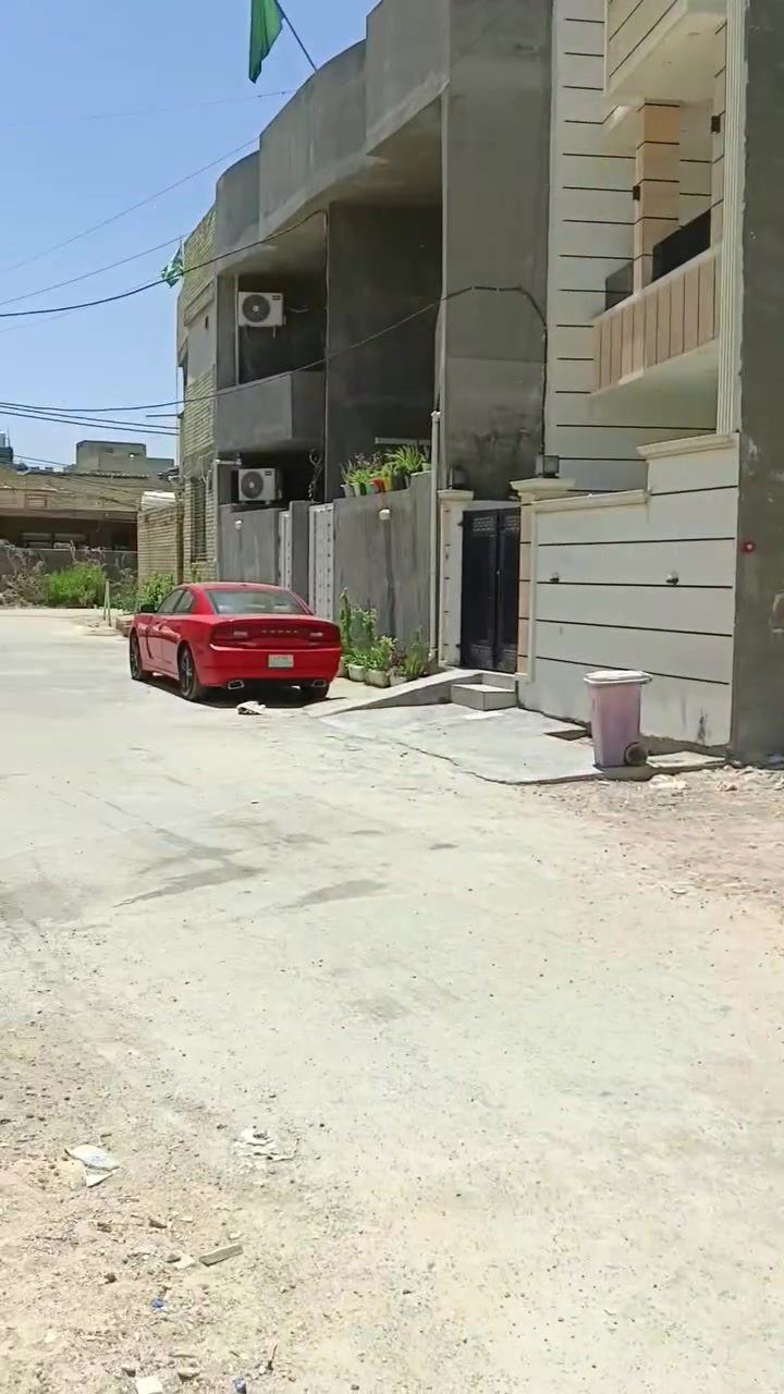 السلام عليكم 
قطعه مساحه 257 متر للبيع 
وجه 16 ونزال 16 
زراعي الخطيب شارع خوله 
خدمات كامله سند 25 
مدخل شارع 60 الهياكل 
الستفسار ***********
