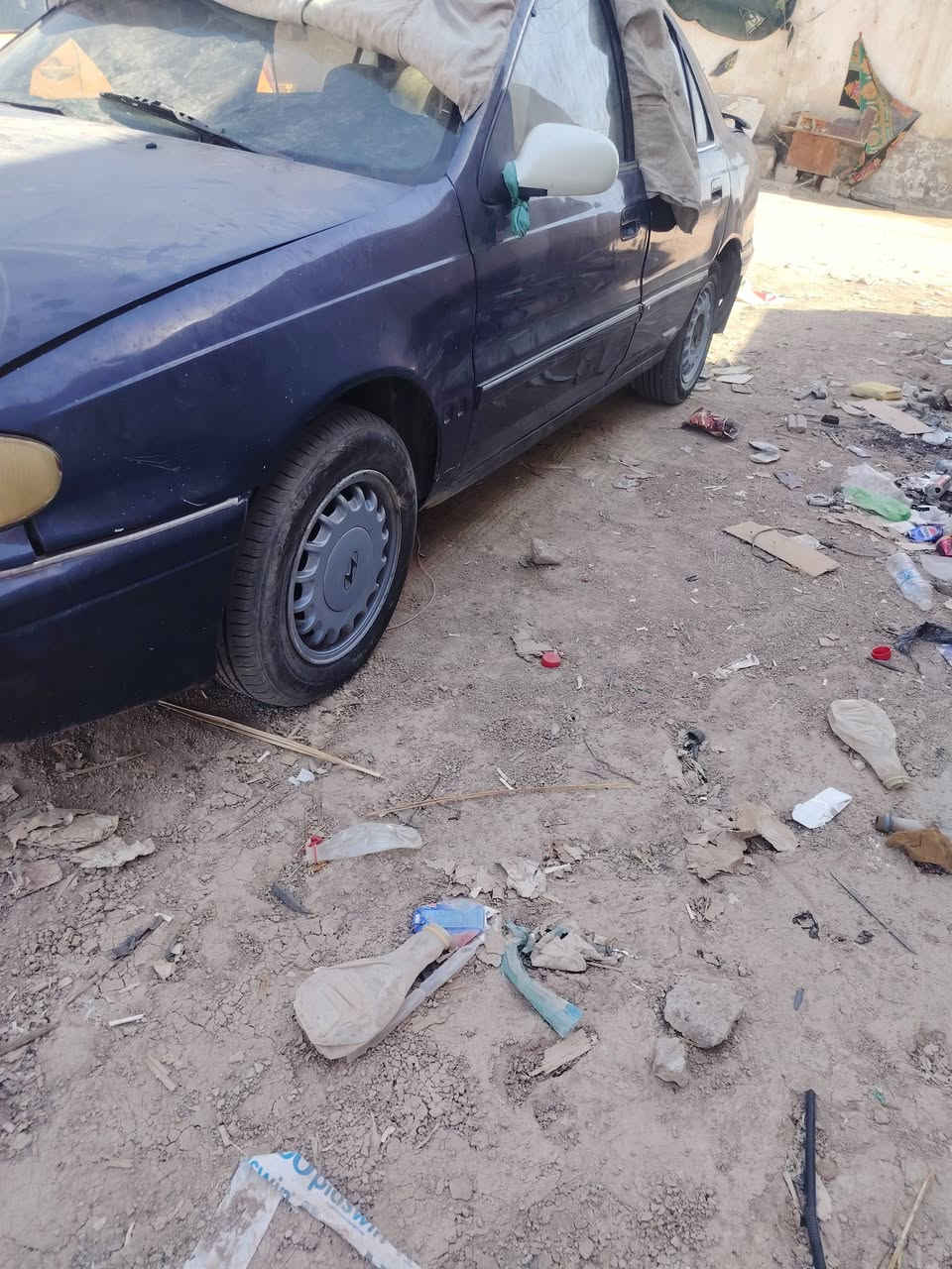 السلام عليكم سياره النترا موديل 94 وديها نظيف عداديتها حلوه مكينه وقير خير من الله رقمها دولي وراعيها بالبصره شرط التحويل سنويتها مجدده فقط السياره ندوس الى بنزين تختنق ما ادري النوزلات بس هي هاي اللي بيها والسياره تخم تاير حلوه مكان السياره البصره بالخصيب سعرها 18 ورقه قفل رقم هاتفي هو***********
