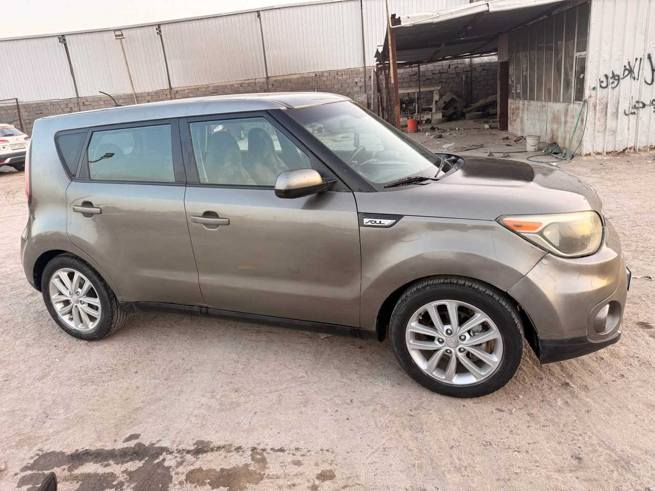 كيا سول 17 امريكي مصبوغه عام السيارة ماشية 78 الف السيارة حلوة وجاهزة مكينة وكير وحدادية وتبريد مكينة 2000 رقم نجف انكليزي السعر 92 وبيها مجال بسيط مكاني بابل حلة, بابل


**إذا كنت صاحب هذا الإعلان وتريد حذفه لأي سبب، رجاءا أرسل رسالة إلى الدعم الفني**