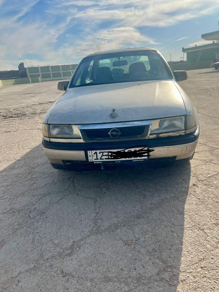 السلام عليكم فكترا حجم 18لون سلفر موديل 91بأسمي اني صاحبها الشرعي رقم انكليزي شرط التحويل وكابون بانزين بيها استفسار تواصل عالرقم ***********/***********
