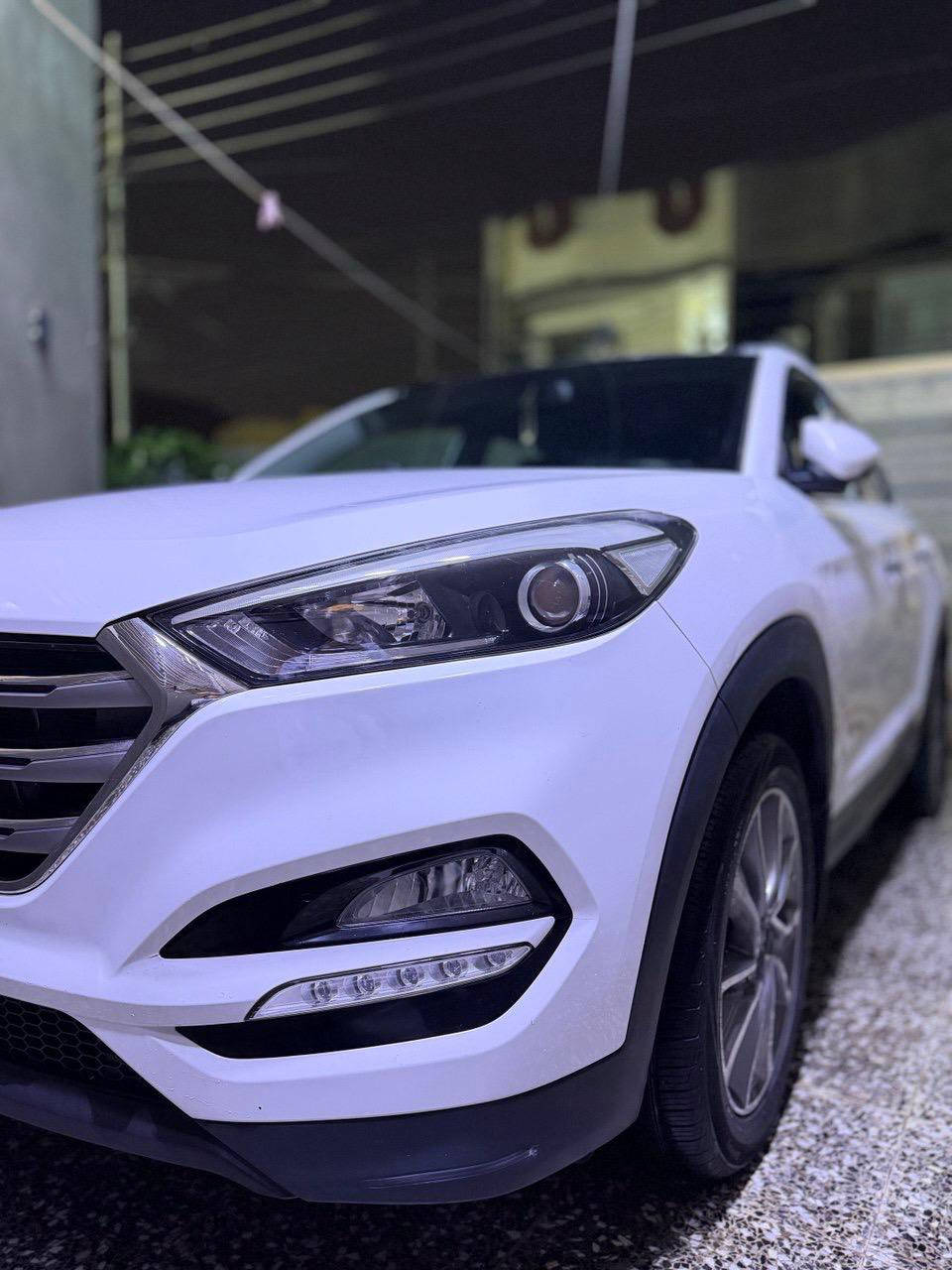 سلام عليكم توسان موديل 18 فوول
السياره اعلى فئه بموديلها 
مكفوله من الصبغ بيها فقط مكانات بارد 
مكان السياره كربلاء 
للاستفسار ***********
