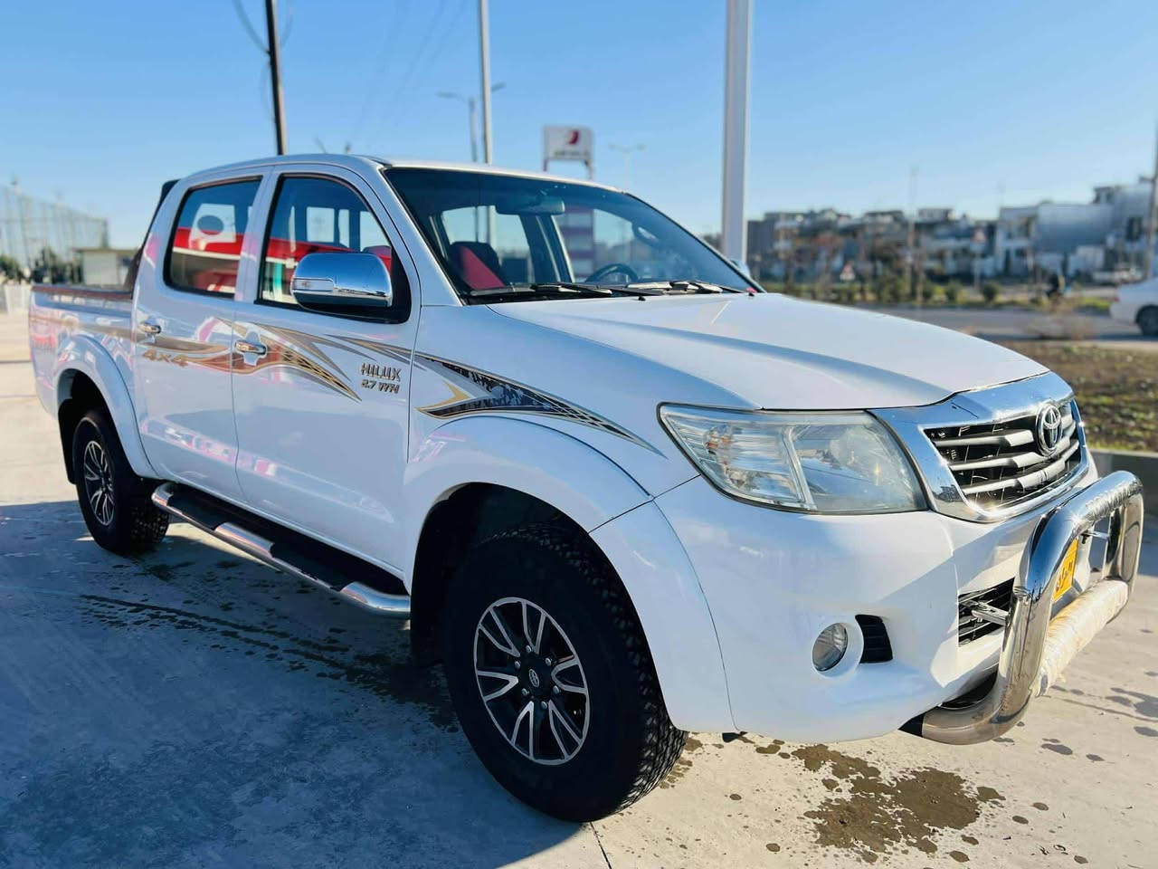 تۆیۆتا هایلۆکس 2012 سەید ناهرۆ 
هەر لای خۆمان بوە 
سەنەوی تازەیە دەو پەڵە کارت ی هەیە
 بێ سارد 
لەسەر دەقی شەریکە ماوەتەوە 
هیچ مەسرەفێکی تێدانیە 

سـعـر : لە کۆمێنت داوابکە ڕاستەوخۆ بۆت دێت 📥 

مەکینەی نەکراوەتەوە کێڕو ئەکسل بەشەرت 
هیچ کێشەیەکی تێدا نییە 

ژمارەی خاوەنەکەی 
شوێن هەڵەبجەی تازە
***********
***********
