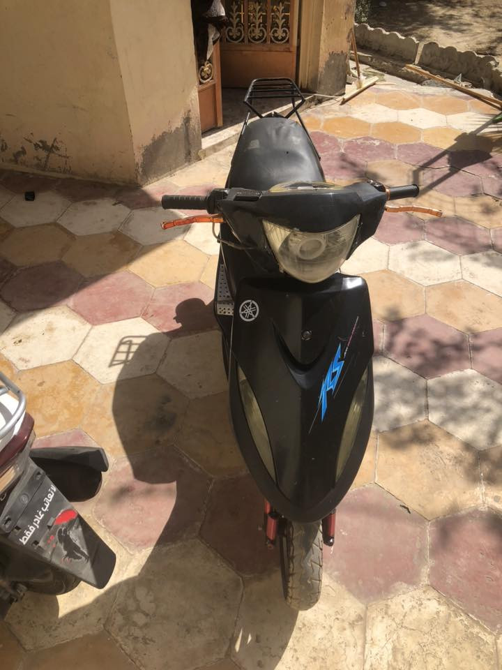 سلام عليكم دراجة ماكس للبيع نقصها باتري والماشة شوي عواج ما مئثر  مكان ديوانية حي الحضاره  سعر ٤٥٠
***********
