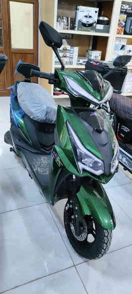 يتوفر لدى شركة اقبال الخير للتجاره العامة المحدوده فرع حديثة

1- ماطور شحن شبح مدرع 
مبلغ القسط 90،000
2- ماطور شحن كبير صندوق  09 MR
مبلغ القسط 85,000
3- ماطور شحن هارلي حديد
مبلغ القسط 85،000

الاستقطاع الالكتروني على برنامج اقساطي 

للتواصل والاستفسار خاص 
او على الارقام واتساب 
***********
***********
