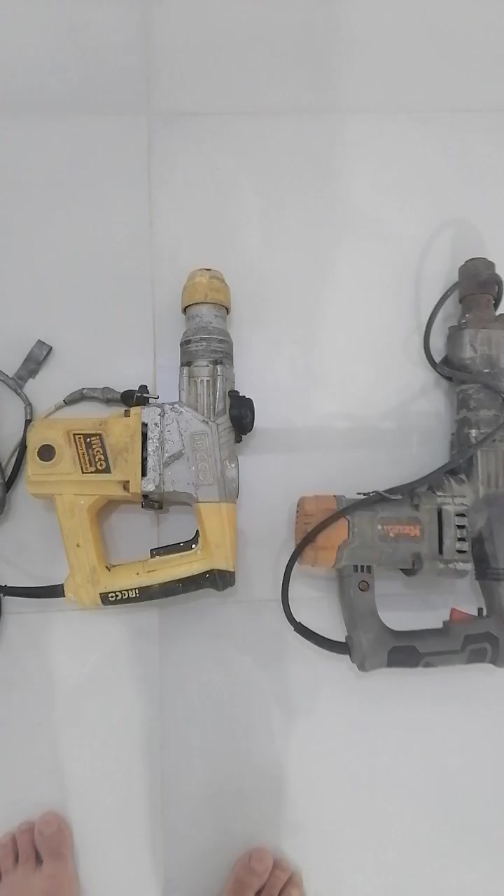 السلام عليكم عندي هذني الادريلات للبيع شغالات


**إذا كنت صاحب هذا الإعلان وتريد حذفه لأي سبب، رجاءا أرسل رسالة إلى الدعم الفني**