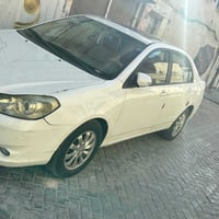 سياره بي وايدي G3 موديل2015 نضيفه كلش حداديتها وتخم تاير كله جديد بصمه...