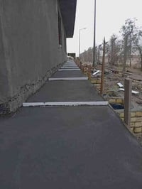 يوجد كادر خباطه لتسليطة السطوح   ونجاره وحداده وصب بيوت من الداخل وتنض...