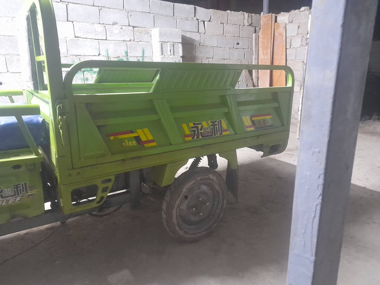 ستوته شحن ٥باتري كل عطل مابيه بريك بليد ٧٥٠ وبيهمجال ***********
