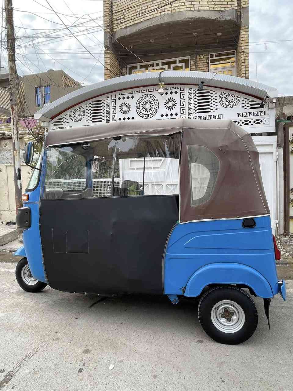 سلام عليكم تكتك البيع موديل 22 شهر 11 مكفوله  موبايل ***********
