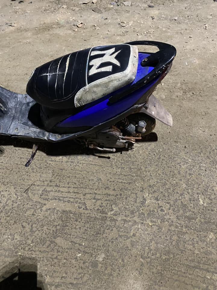 ماكس عدله للبيع كلجات جدد 
1-دبل خلفي رياضي 
2-دبلات امامي رياضي 
3-كلج خلفي جديد بلادي
4-كلج امامي جديد بلادي معه خرز رياضي 
5-صالنصه FMرياضي دبل بوشه 
6-بوشه 49بلادي Yamaha
الدراجه هندر سلف جديد جحتاج بارد فقط 
للستفسار/*********** واتساب فقط
السعر 250 وبيها مجال للشراي
