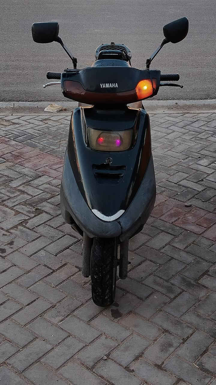 سلام عليكم دراجه فضائي 100 للبيع فقط الكفر الامامي بي كسر مكاني مدينه الصدر للأستفسار اكثر اتصل بالواتس ***********
