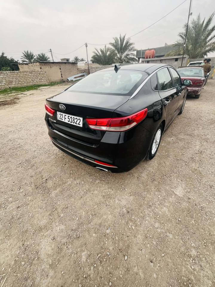 أوبتيما موديل 18 مكلف بالنشر
وارد امريكي ضرر جاملغ خلفي وشويه من الباب 
والباقي كفاله عامه 
ماشيه 135 
رقم اربيل بسمي 
صدر كير محرك كفاله وضع شركه 
نص فول سويج
لون اسود سياره 
جاهزه مابيها اي نقص 
سياره مال جناي 
سعر 125$ 

‭0783 293 2911‬
