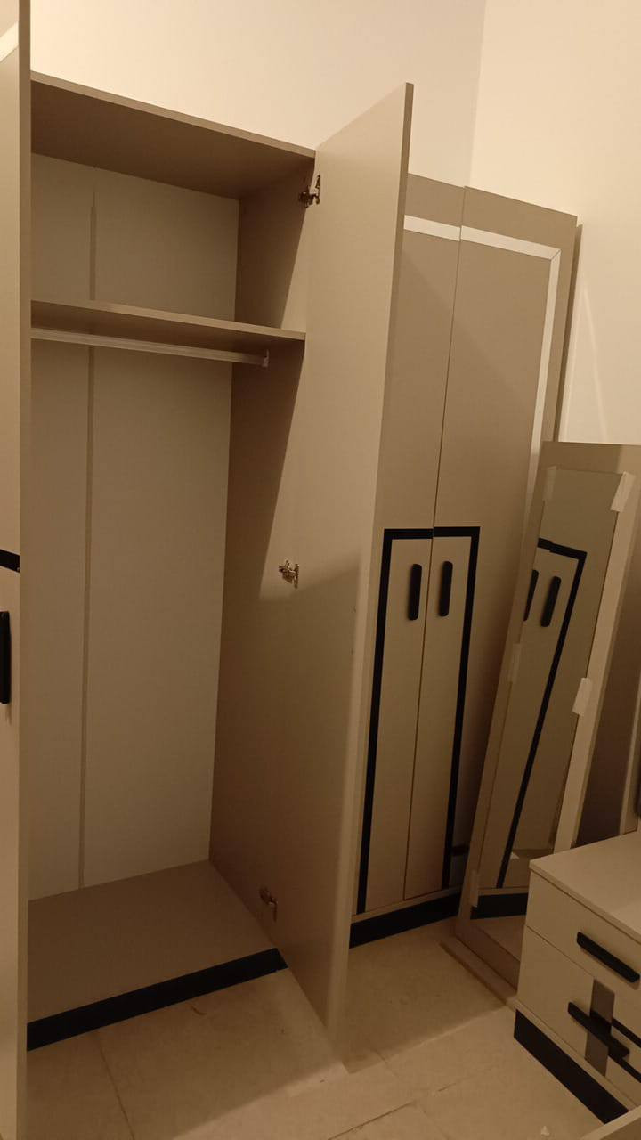 السلام عليكم
من رخصتك الادمن ارجو الموافقه
غرفه اخشاب تركيه استعمال اقل السنه
تحتوي ع ١٠ قطع  اضرار جدا بسيطه وغير مرئيه نظافه ٩٥ بالميه اخت الجديدة
الموقع البصرة شط العرب اي استفسار ع الرقم ادناه
:  :***********
السعر ١١٠٠ مليون ومئة وبيهة مجال بسيط 
مع المندر ضغط عالي هديه
