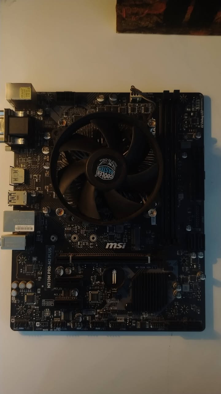 كومبو معالج i5 9400f و بورد h310 msi ومروحه deep cool
جدد سعر ١٤٠ وبيهن مجال
تواصل *********** تواصل واتس أو هنا
بغداد رئاسه العبيدي
