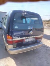 فان • ١٩٩٦ • مكينة ٣٠٠ مكفولة