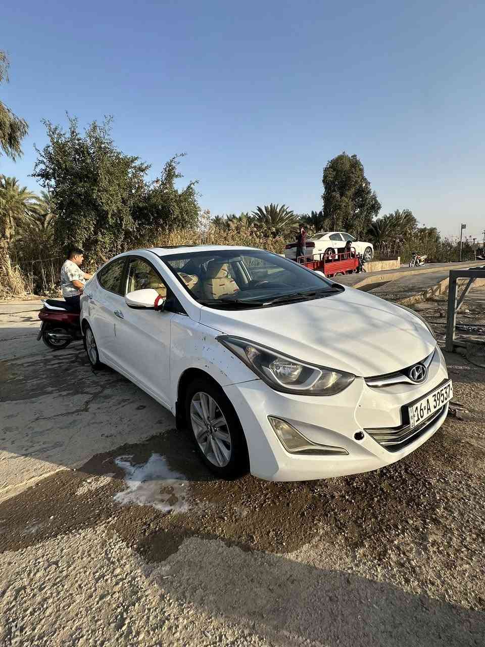 سلام عليكم الانترى 
2016 خليجي فول عده البصمه مكينه وكير نضيفات وحداديه مراوس ب اوبتيما خصوصي مو تكسي مكاني ديوانيه دغاره *********** .
