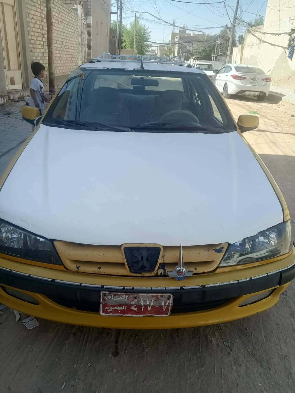 سلام عليكم بيجو بارص صدامي كير جديد مكينه نضيفه حدادي ب جيس صدر جديد كهربأيات شغاله تخم تاير جديد سنويه اصليه عندي اتكفلك سرقه وعشأر ***********
