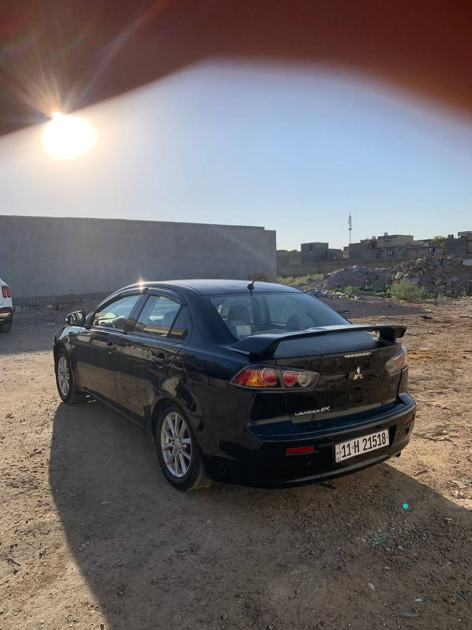لانسر قرش ٢٠١٦ خليجي 
بنيد مبدل و بيها باردات خفيفات
كمبريسر و راديتر و فريز جدد منظومه كامله جديدة
صدر امامي جديد
ادامة جديدة للسيارة بلكات ونوزلات و مجاول
السيارة بيها منظومه غاز  
السيارة خير من الله 
بأسمي تحويل ثاني يوم 
سعر السيارة ٨٥ وبيها مجال
مكان السيارة الغزاليه 
***********
