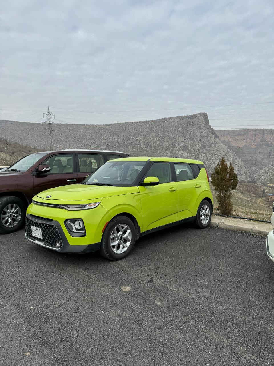 كيا صول ٢٠٢٠
محرك ٢٠٠٠دوش 

رقم بغداد بأسمي

الحادث بنيد فقط وبيها سونار 

جميع الايرباكات سليمة 

ماشية ٤٤

الاستفسار الاتصال ع الرقم ***********
