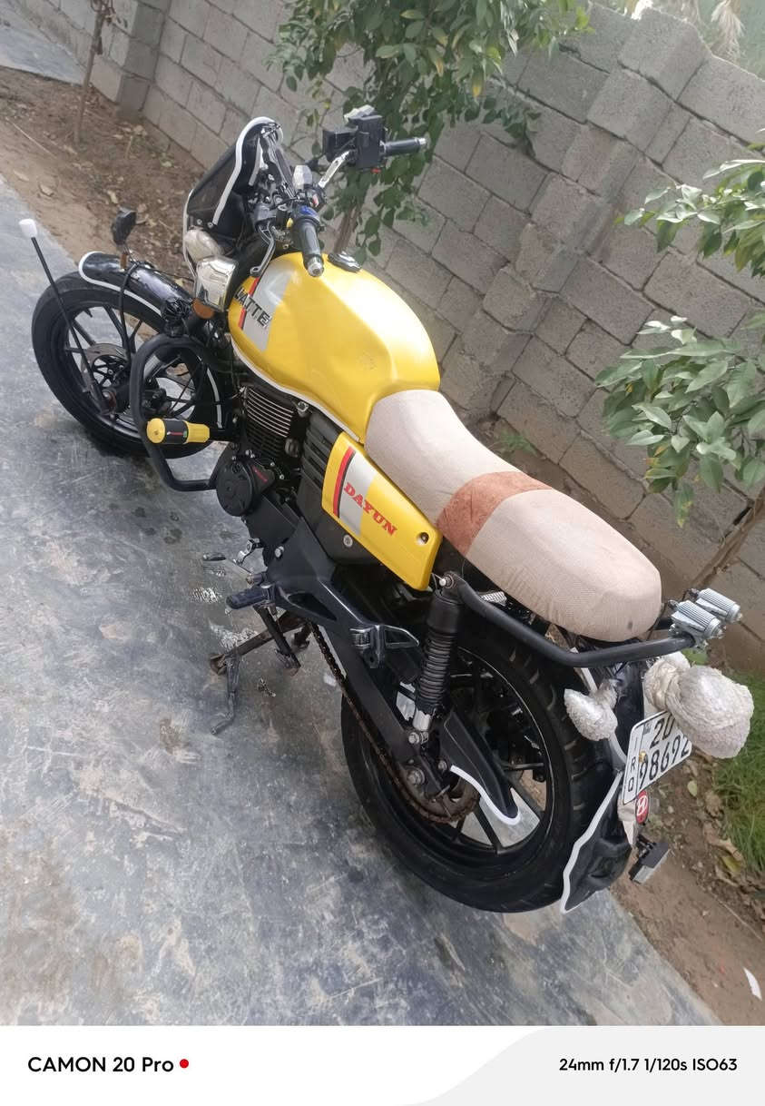 ديوان لاتي 23مرقم ديالى نكليزي وبسمي تحويل شوكت متريد مكينة 200كفالة من الفتح نعومة فول دراجة جديدة مكاني ديالى بعقوبة جسر خرنابات عارضهة 2300وبيهة مجال حك لجية فقط فقط موو شراي لتتصل ولتطي سعر بكيفك ***********
