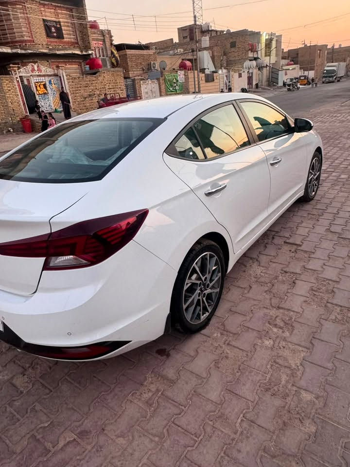 سلام عليكم 
النتره اللبيع موديل 2019خليجي
كفاله عامه 
موصفات 
فول موصفات 1/1
داخل صاج 
مكينه الفين دوش 

رقم ميسان 
السعر واستفسار ع رقم ***********
