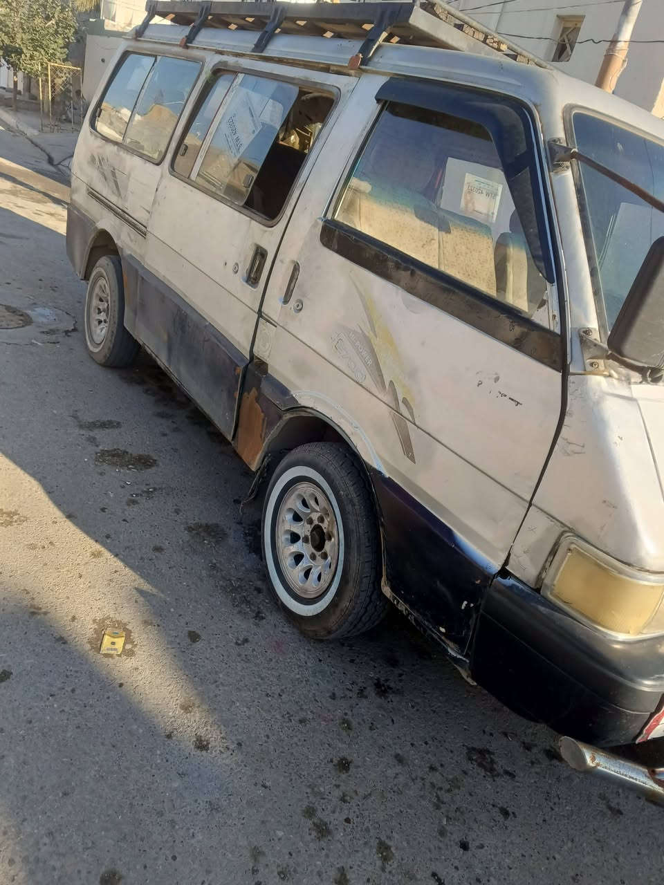 كيا موديل 93رقم بغداد محرك خيط بدون تنقيص كير مكفول السياره خير من الله السعر 25وبيها مجال بسيط سنويه بيها أقل الشهر تنتهي مكان السياره ديالى بلدروز للاستفسار خاص


**إذا كنت صاحب هذا الإعلان وتريد حذفه لأي سبب، رجاءا أرسل رسالة إلى الدعم الفني**