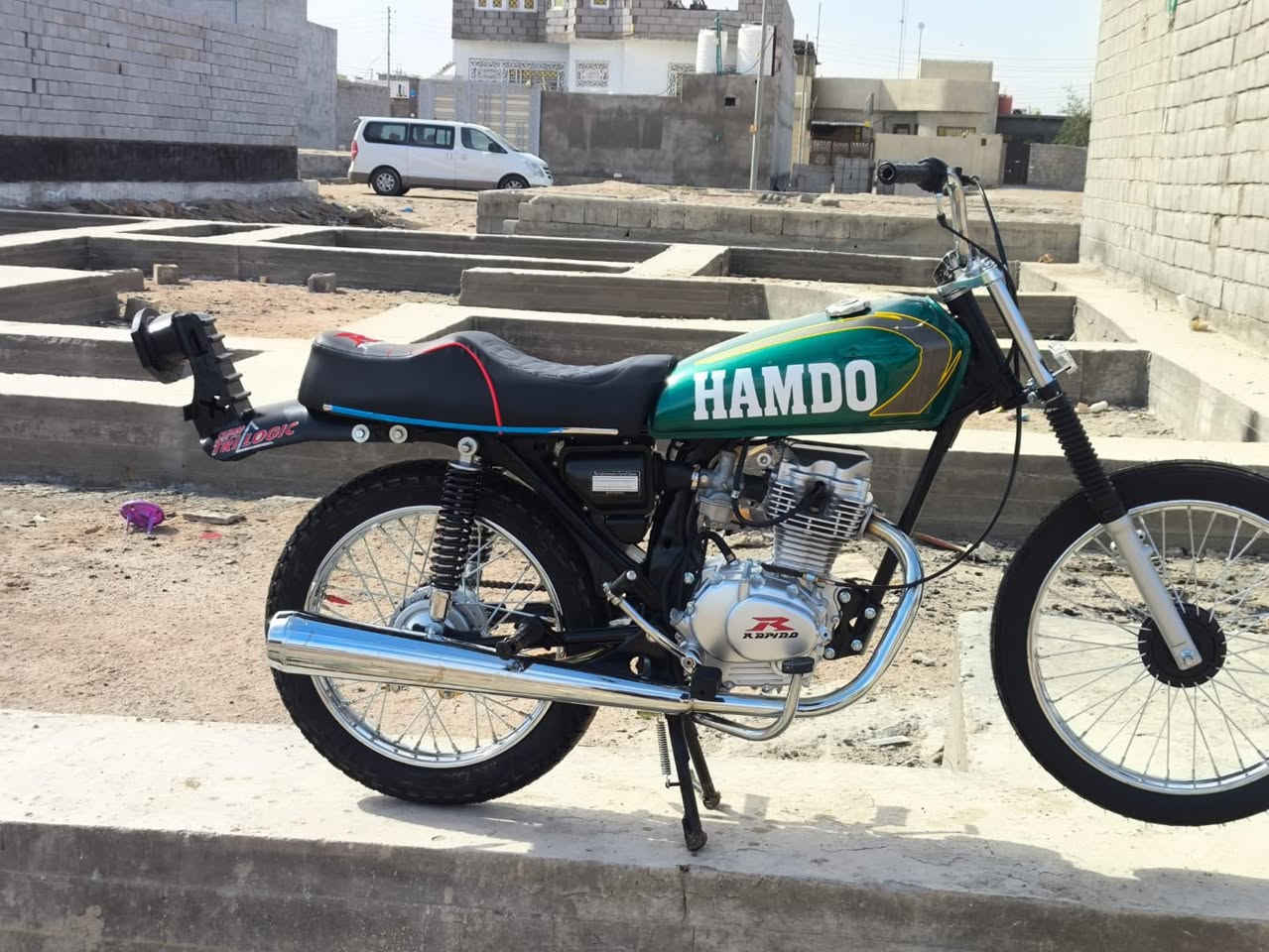 سلام عليكم دراجه البيع صار اتلث اسابيع من مشدوده كله اصلي كله مختم ادوات السعر 850 المكان البصرا ابو الخصيب الرقم ***********
