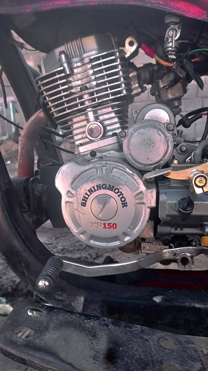 سلام عليكم ستوته لبيع موديل 2014 اوراق اصولي محرك 2022 مجفت جديد ستوته مال جنايه سعر مليون 50 وبيه محال قليل تصال***********
