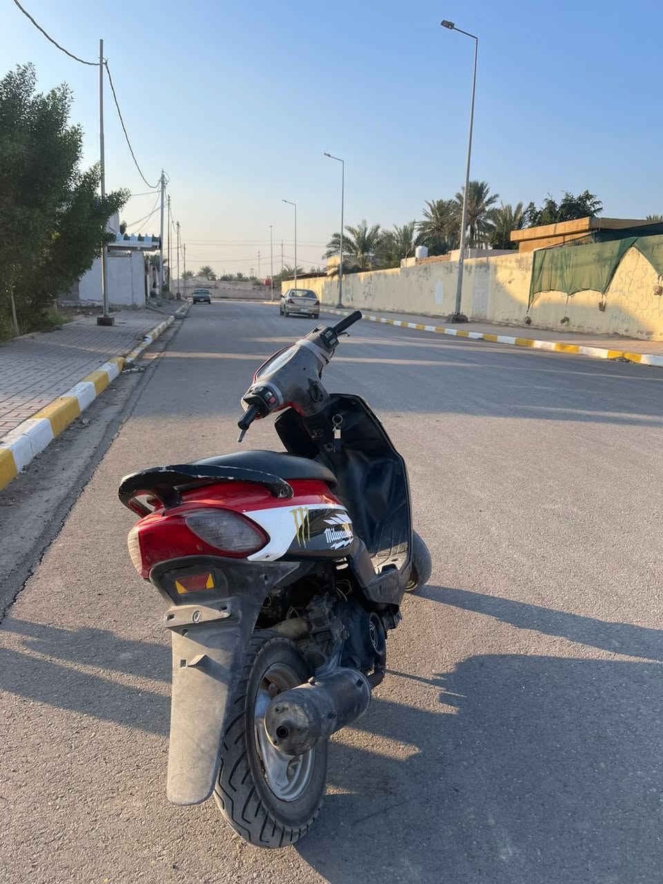 ماكس قجمه دراجه كامله ما نقصها شي سعرها 300 بيها مجال ***********
