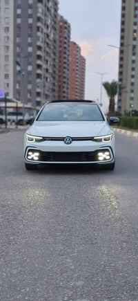 غولف GTI • ٢٠٢٤ • بدون صبغ