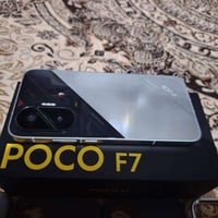 بوكو F7 • ٥١٢ • كالجديد