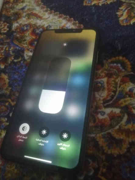 #مكلف_بنشر السلام عليكم اكس ماكس 
ذاكره 256 امريكي 
مستبدل بطاريه..  بطاريته حالين 77 شحن زين مايصرف 
نضافه فول كامره تخبل فيس ايدي متوقف السعر 200 بي مجال ‏‪0787 339 7707‬‏ اتصل مكاني القاسم
