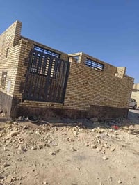 خلفه بناء متفرغ حالين وهاذه جزه من عملنه 07728029948