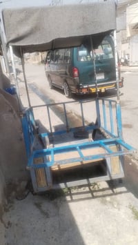 عربانة • بدون ماطور • قابلة تفاوض