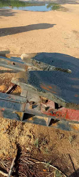 السلام عليكم دبل شاصي معه صينيه بيم ازغير معه السمجات كامل عمه الكزوز للبيع الشراي يتصل مكان الحمزه شرقي ***********
