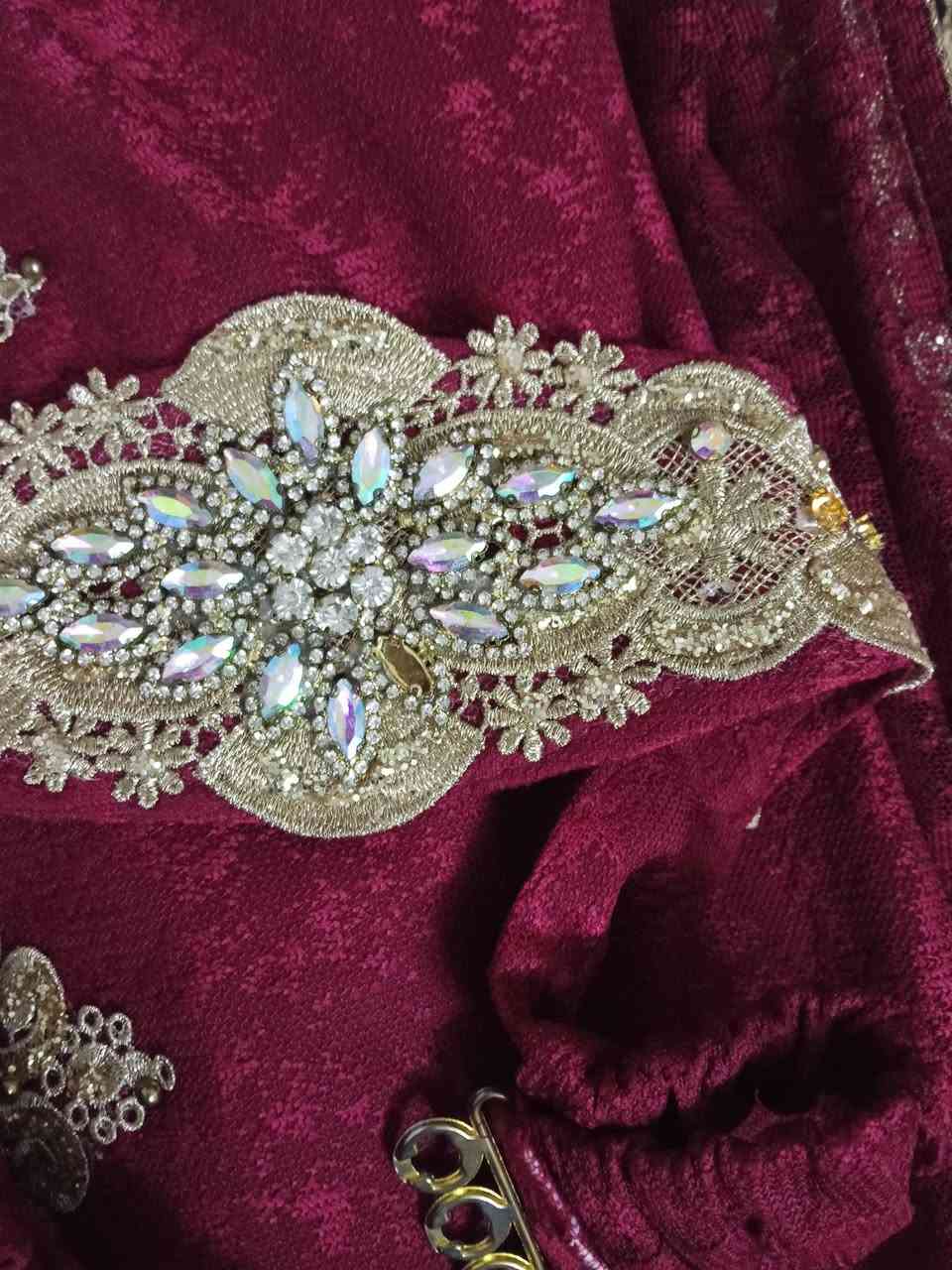 قفطان للبيع اخذتو من سوق النبي ب 100 اعرضو عليه سعر الي اوفق عليه ابيعه لبستو مرتين يلبس وزن 70 واقل وبي حزام طوله 165 تقريبا

السعر اريده ب 75


**إذا كنت صاحب هذا الإعلان وتريد حذفه لأي سبب، رجاءا أرسل رسالة إلى الدعم الفني**