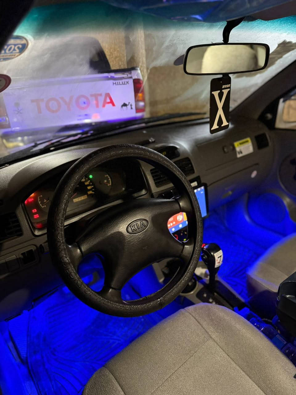 كيا ريو موديل 2004 رقم سليمانيه كير محرك حجم محرك 1600شرط كير اتو تبريد ثلج صبغ عام جماليه صدر تايرات كهربائية كلها شغالات شرط سيارة حلوه قتصاديه عنوان تكريت صلاح الدين شارع حتفلات للاستفسار ***********
سعررر (47) وبيها مجال شي قليل
