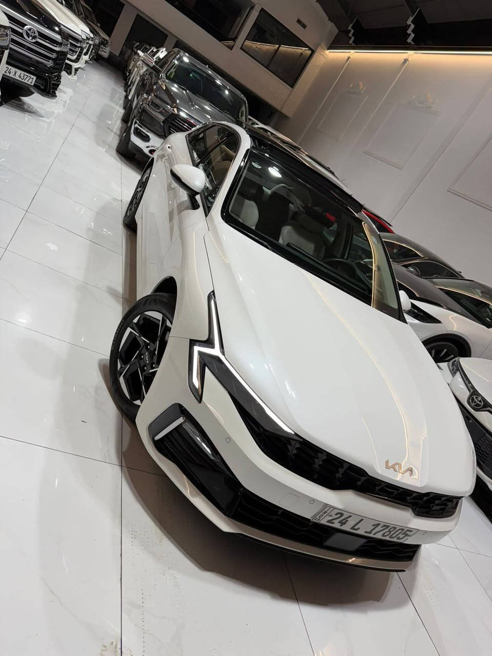 #كي_فايف2024خليجي37الف ماشي ضمان شركه دوليه             مكان سياره بدهوك  مكفولة كفالة عامة بوضع الزيرووو 
ماشيه 37 الف فقط 
فول موصفات 
محرك 2500
بانوراما 
بصمه 
كشنات جلد 
كشن كهرباء 
حساس امامي خلفي 
شاشه نفكيشن 
كامره خلفيه دواره
شاحن واير ليس 
تبريد شاشه
جنطه ذكيه 
لايت زنون 
لد نهاري 
تبريد خلفي 
نضام ترحيب 
اناره خارجيه 
مود درايف 
نضام عرض لكامره 
دشبول شاشه 
رقم دهوك  الجديد بإسمي 
سيارة جديده بحاله الزيرووو سعرها معقول بلعافيه ع الياخذها 
مكان السيارة بدهوك  اتصال *********** وتساب هم بي
