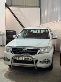 هايلوكس ٢٠١٤ • اوتوماتيك • رقم سليمانية