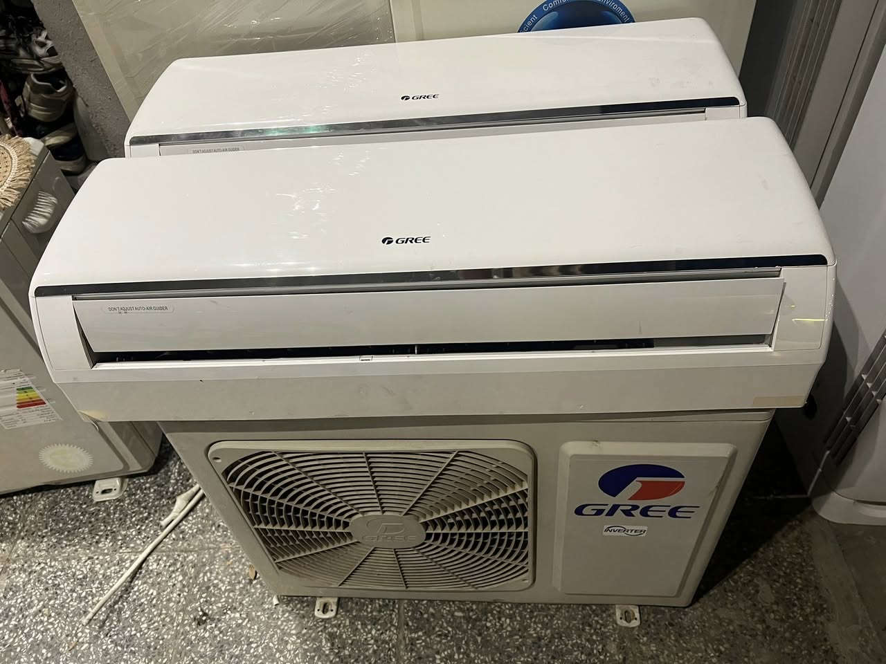 السلام عليكم
سبالت كري 1 طن انفيرتر 
عدد 2 
أجهزه بلاديه على وضع الشركه 
ملحقاتهن كاملات بدون تصليح او تبديل 
تدفئه تبريد مغسولات وجاهزات 
الغاز مقفول 
السعر 550 قفل 
مكاني بغداد الدوره او التاجي 
يوجد خدمه توصيل داخل بغداد 
0771.443.0446


**إذا كنت صاحب هذا الإعلان وتريد حذفه لأي سبب، رجاءا أرسل رسالة إلى الدعم الفني**