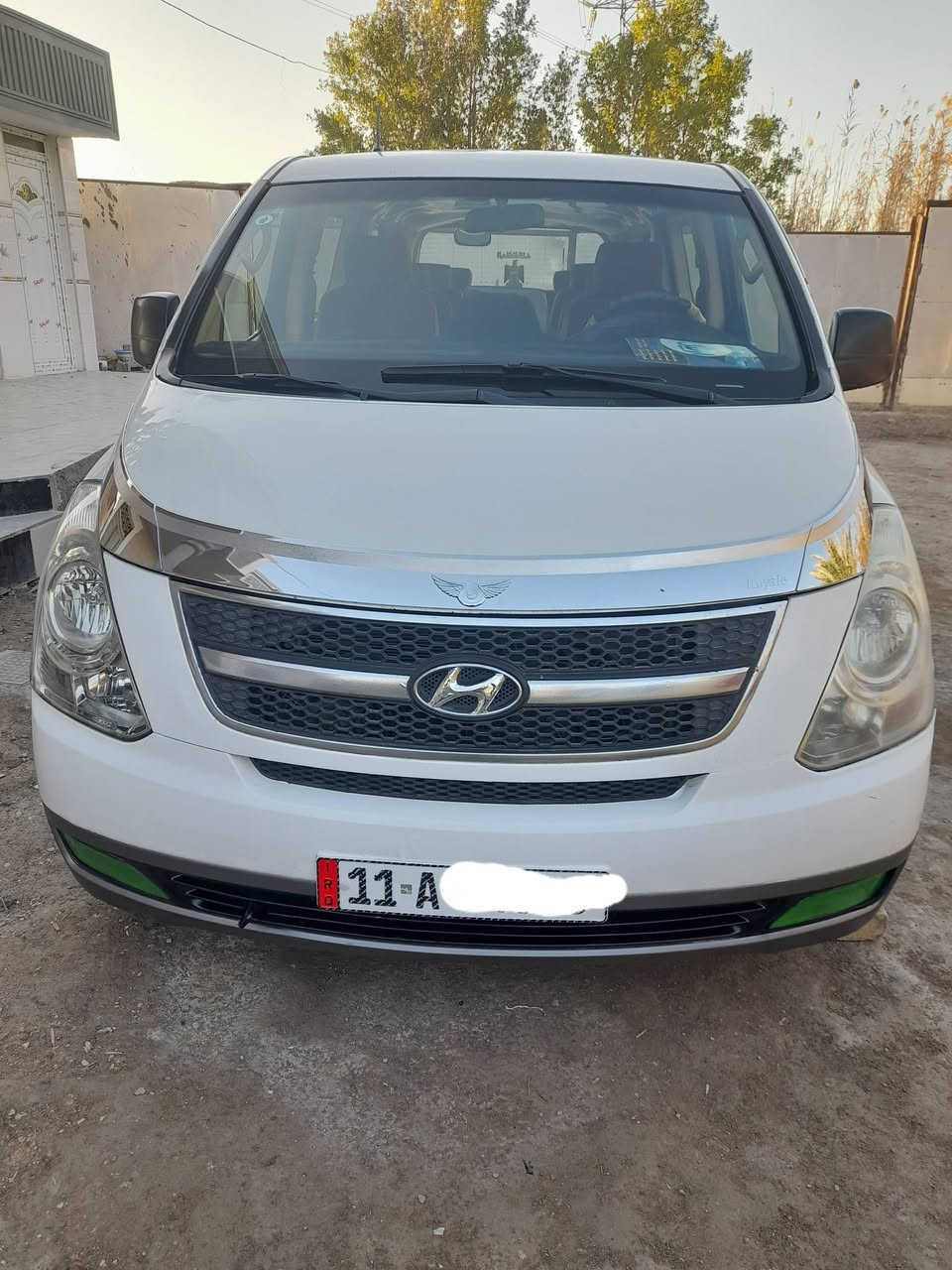 للبيع ستاركس موديل ١٠بغداد رقم انكليزي سنويه لغاية ٣٠ مكفوله ماعدى جاملغ أمامي بدل ابلادي محرك مفتوح سوبر جيد كاز السياره بدون صبغ السعر ١٤٦$نقد وتحويل ثاني يوم موبايل ***********المكان بغداد بسمايه ناحية الوحده تحياتي لكم السياره كامل مواصفات ماسحه ميوزك سبع الوان حافظه
