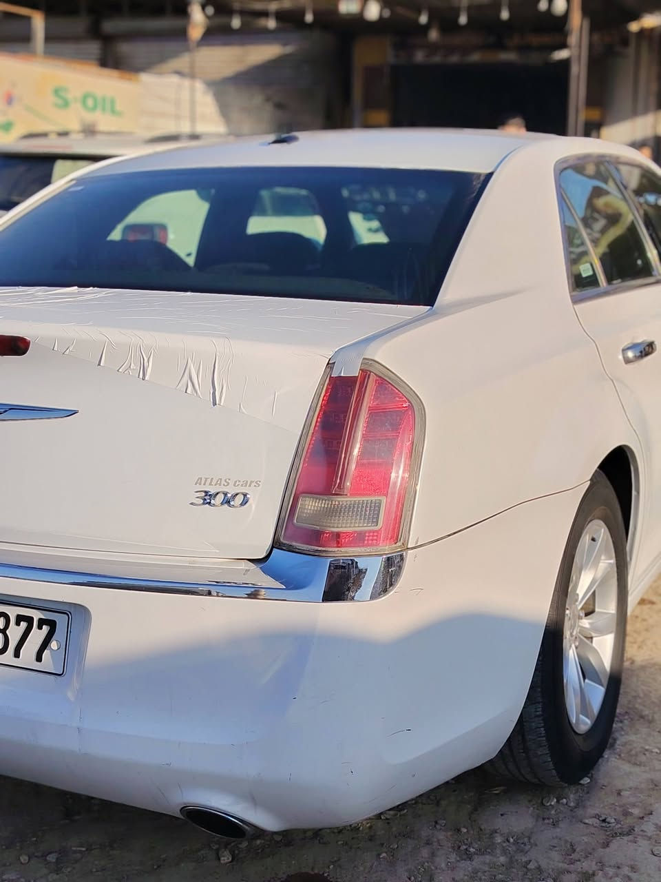 السلام عليكم
للبيع او مراوس ب جارجر 
اوباما 2012 دداخله كلين وبل العراق بيها جامله خلفي
فقط صبغ بدون معجون وباب سايق مفتوح فقط
سياره كير مكينه اكسل كفاله 
بسمي. السياره هزه ورقام جدد 
تحويل مباشر 
مكان السياره بابل سعرها 158
وبيها مجال بسيط 
رقم الهاتف 
*********** 
سياره حلوه كلش ومال جناي
