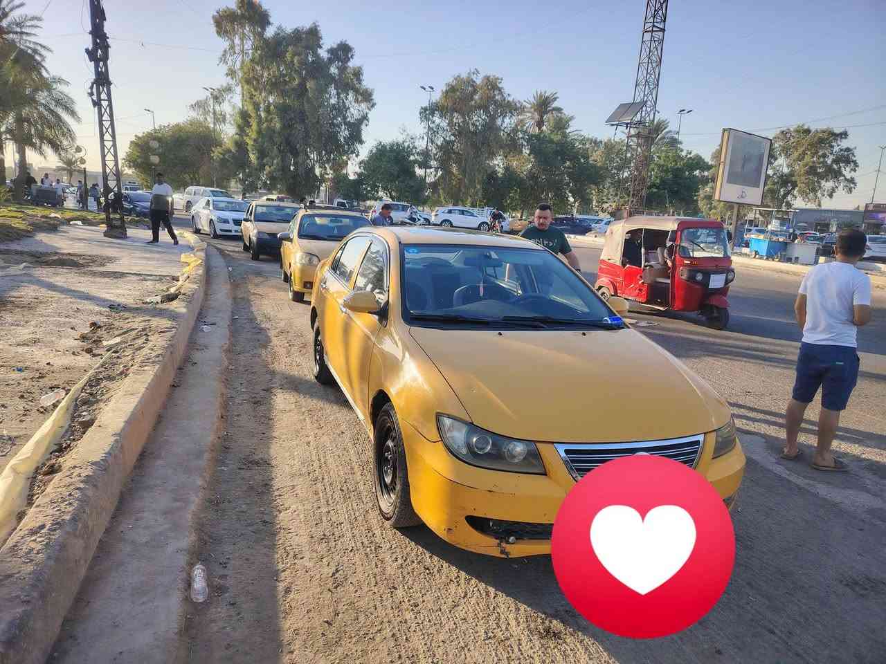 سلام عليكم ليفان 620 موديل 2013السيارة بلادي كير ومكينة لاتنقيص ولاتبخير كير عادي صدر جديد تخم تاير رقم انكليزي سنوي جديد  السعر 43 مكاني بغداد الكريعات بادره *********** اؤ ***********
