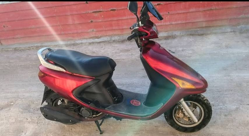 للبيع / دراجه كرستال فحل مال حاويه سلف هندر كله شغال المحرك مامفتوح البريك  الأمامي دسك المرغوبه الدراجه ناعمه وحلوه مال جناي الله شاهد وبل عافيه عل ياخذها  السعر ‏/ 450 
رقم هاتف: ***********
#للجميع
