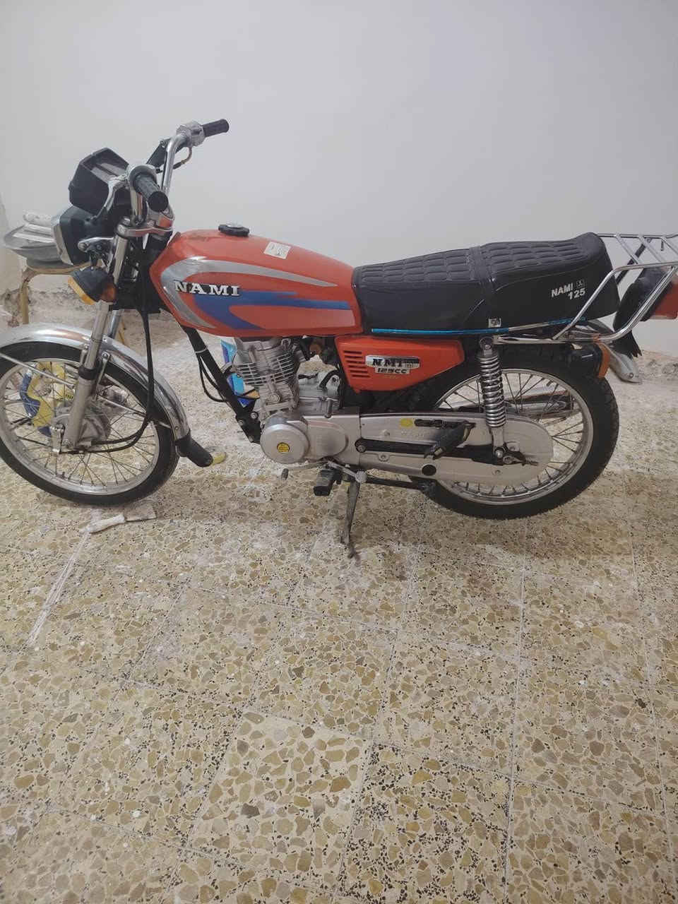 دراجه نامه للبيع موديل 2014 تعميره بلاديه اوراق وكليه سيد خلدون دراجه مكفوله كفاله عامه متواجد ع لفيس وهذا رقمي *********** عمارة, ميسان
